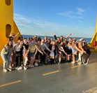 Valmentajisto Hailuotolautalla